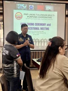 OathtakingCeremony042425_10